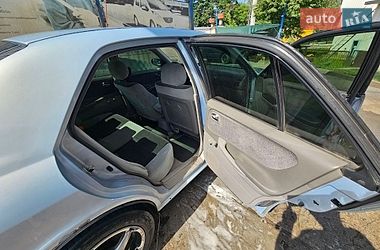 Седан Mazda 626 2002 в Харькове