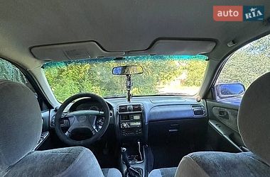Седан Mazda 626 1998 в Білій Церкві