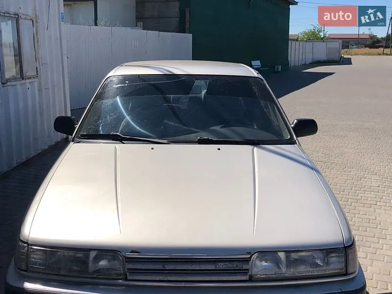 Mazda 626 1989