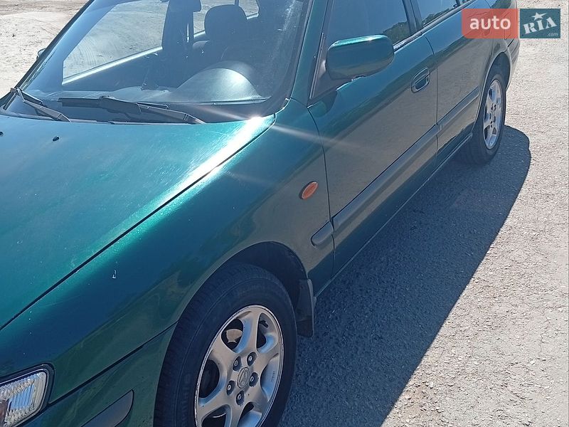 Седан Mazda 626 1999 в Черноморском