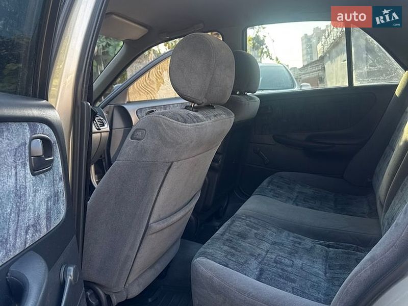 Седан Mazda 626 1998 в Николаевском фото 7 Седан Mazda 626 1998 в Николаевском