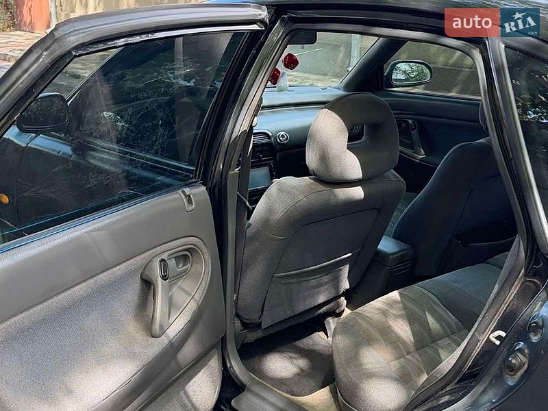 Хэтчбек Mazda 626 1994 в Одессе