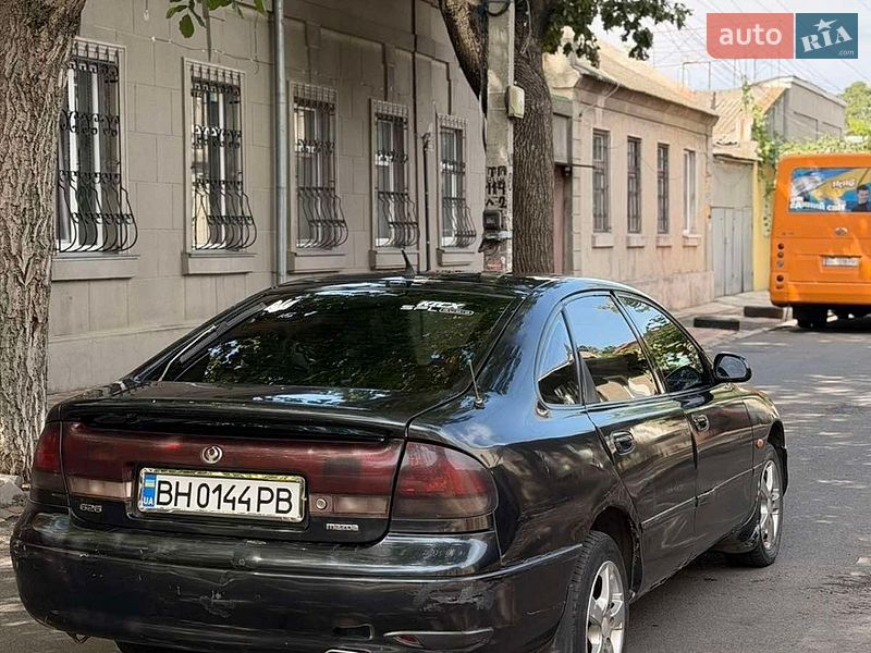 Хэтчбек Mazda 626 1994 в Одессе