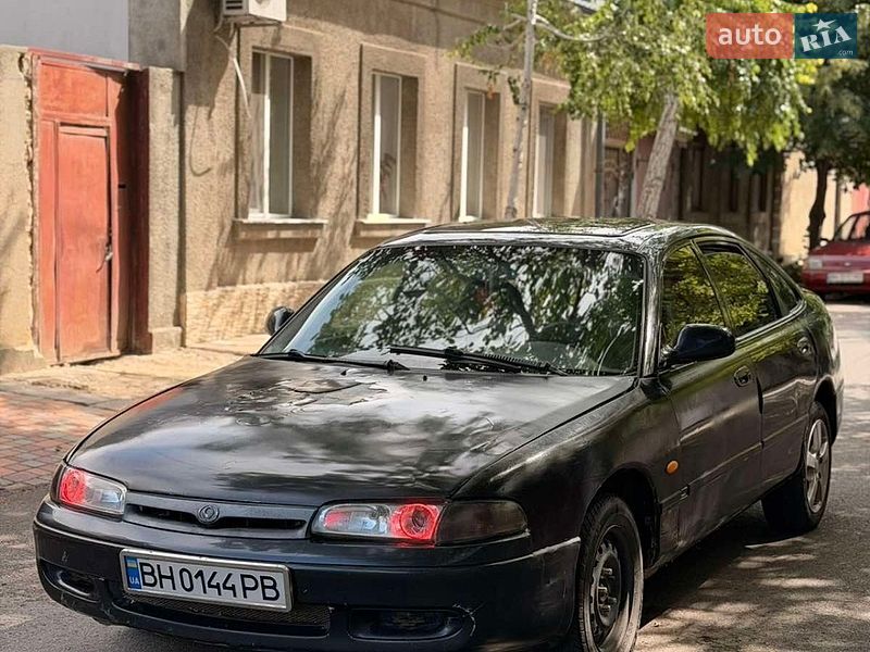 Хэтчбек Mazda 626 1994 в Одессе
