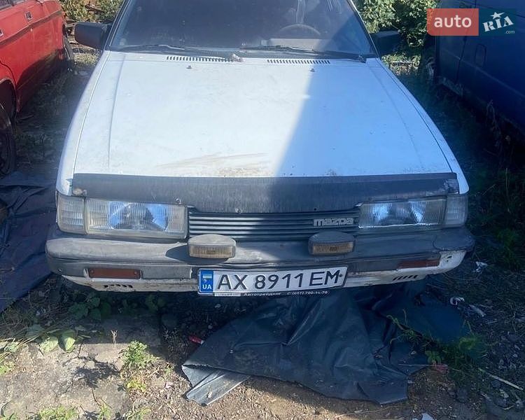Хэтчбек Mazda 626 1985 в Харькове
