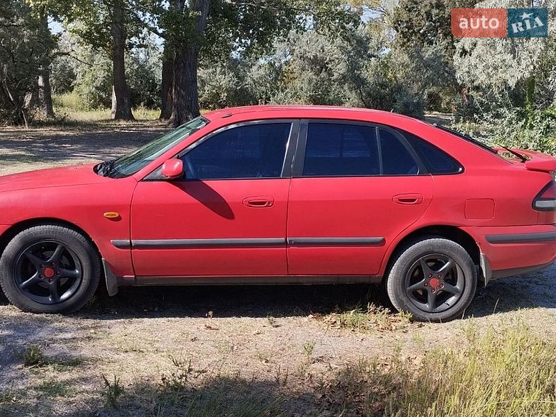 Хетчбек Mazda 626 1998 в Білгороді-Дністровському фото 2 Хетчбек Mazda 626 1998 в Білгороді-Дністровському
