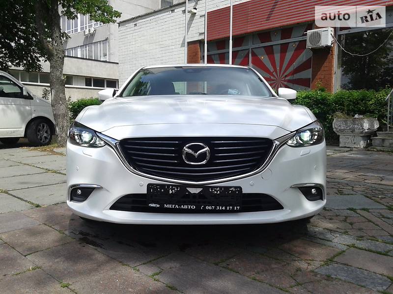 Mazda 6 2017 года