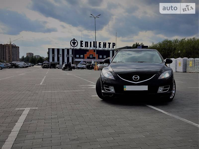 Mazda 6 2010 року