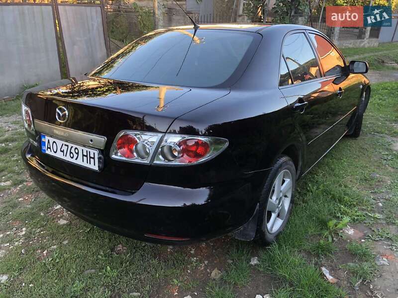 Седан Mazda 6 2005 в Хусті