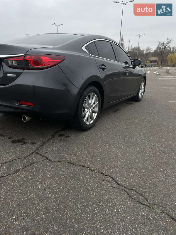 Седан Mazda 6 2015 в Кривому Розі