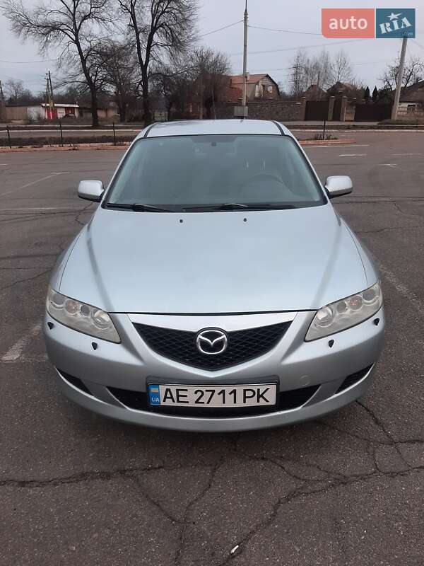 Седан Mazda 6