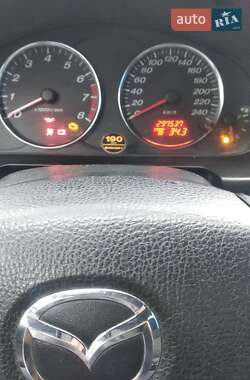Універсал Mazda 6 2004 в Покрові