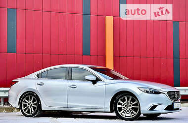 Седан Mazda 6 2016 в Киеве