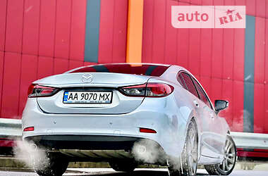 Седан Mazda 6 2016 в Киеве