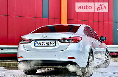 Седан Mazda 6 2016 в Киеве
