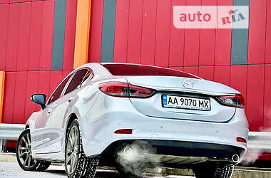 Седан Mazda 6 2016 в Киеве