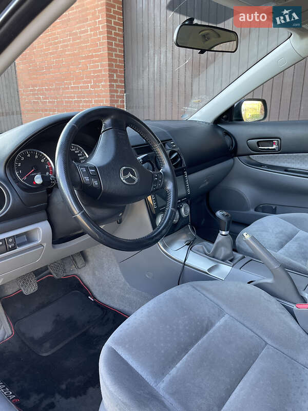 Седан Mazda 6 2005 в Тернополе