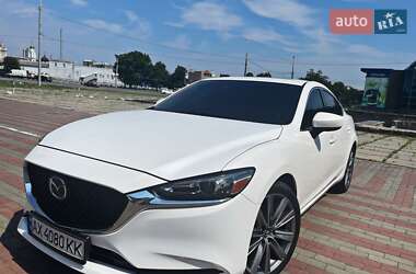 Mazda 6  2020