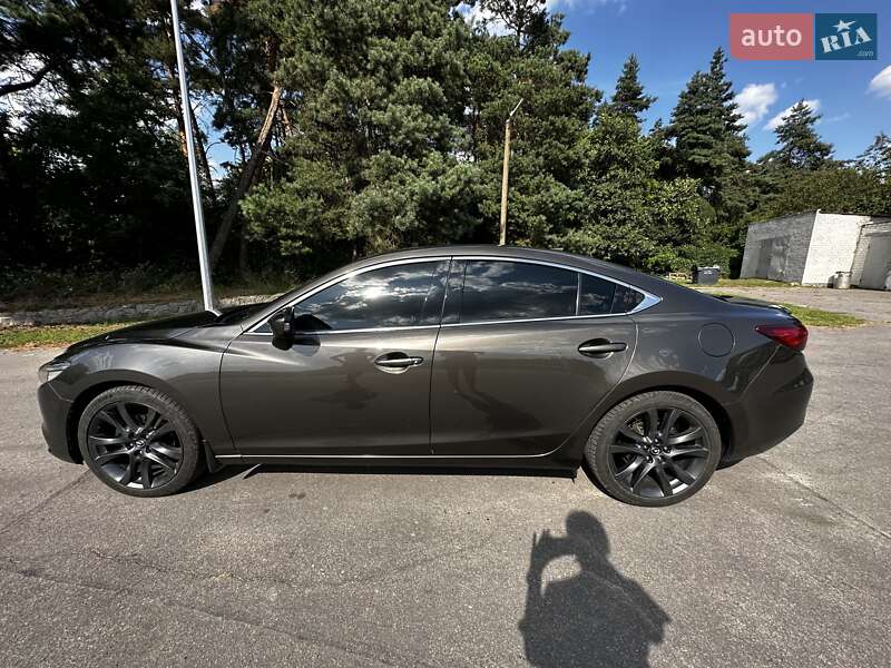 Седан Mazda 6 2015 в Кобеляках