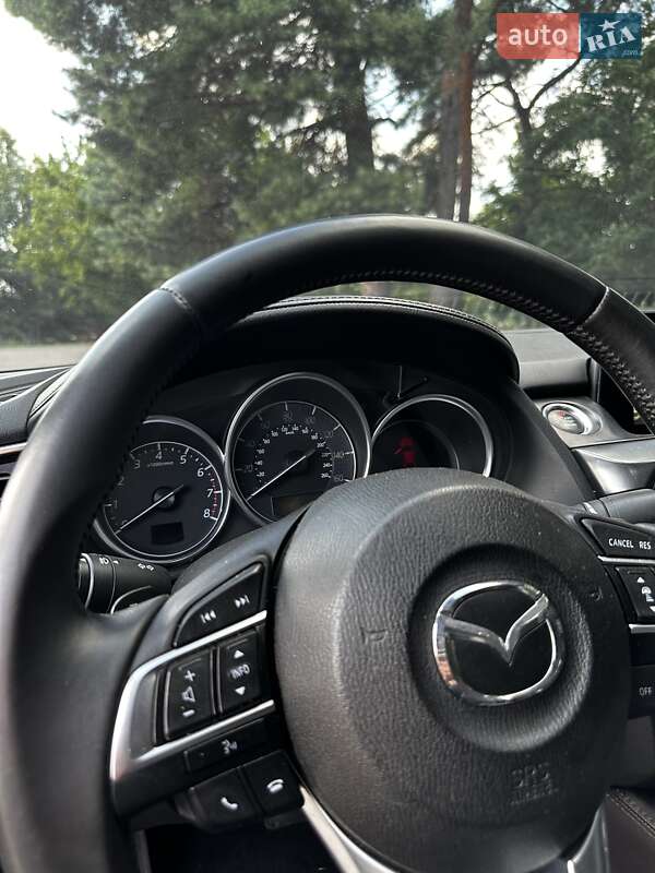 Седан Mazda 6 2015 в Кобеляках