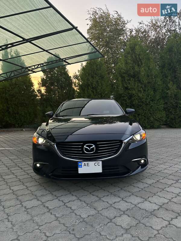 Седан Mazda 6 2016 в Павлограде