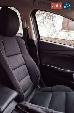 Седан Mazda 6 2013 в Сарнах