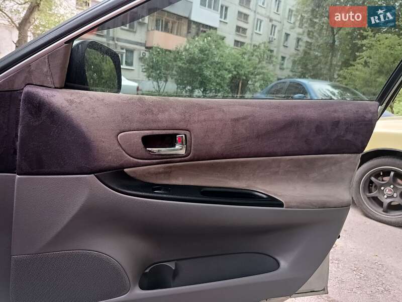 Седан Mazda 6 2004 в Запоріжжі