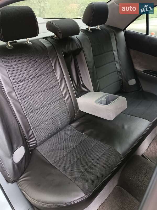 Седан Mazda 6 2004 в Запоріжжі