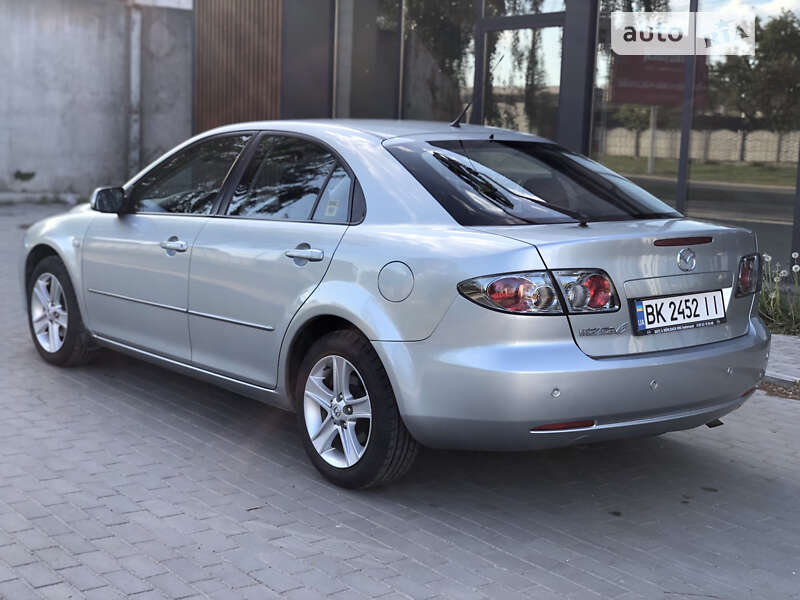 Лифтбек Mazda 6 2005 в Березному