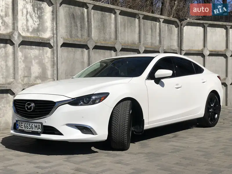 Mazda 6