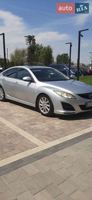 Лифтбек Mazda 6
