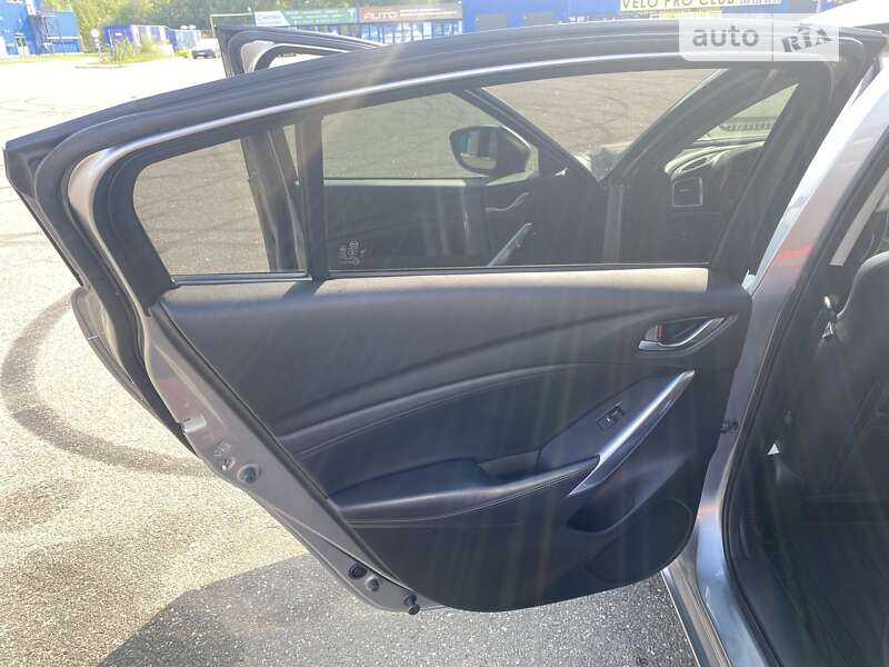 Седан Mazda 6 2014 в Киеве