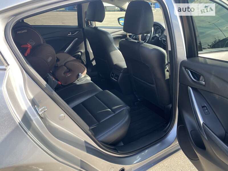 Седан Mazda 6 2014 в Киеве