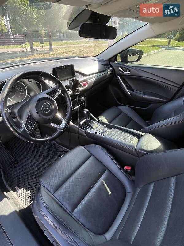 Седан Mazda 6 2016 в Кременчуці