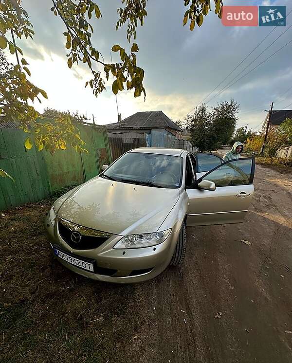 Седан Mazda 6