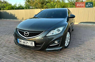 Mazda 6  2010