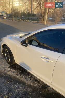 Седан Mazda 6 2014 в Запорожье