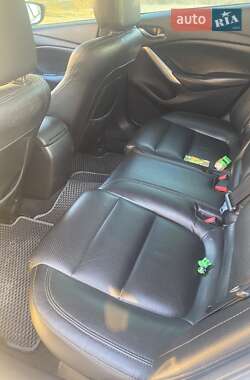 Седан Mazda 6 2014 в Запорожье