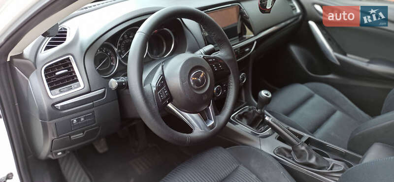 Седан Mazda 6 2013 в Виннице