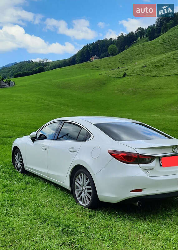 Седан Mazda 6 2013 в Виннице