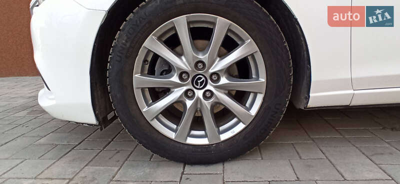 Седан Mazda 6 2013 в Виннице