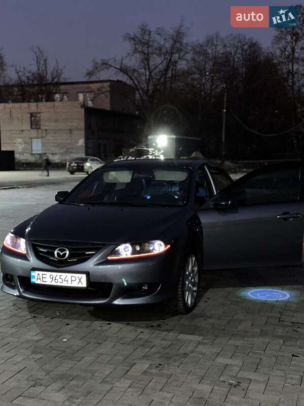 Ліфтбек Mazda 6