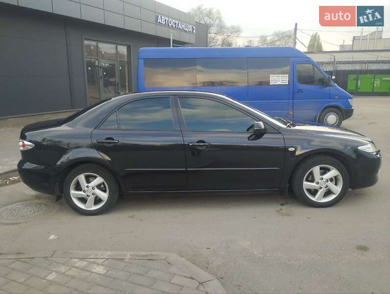 Седан Mazda 6 2004 в Запорожье