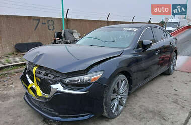 Mazda 6  2020