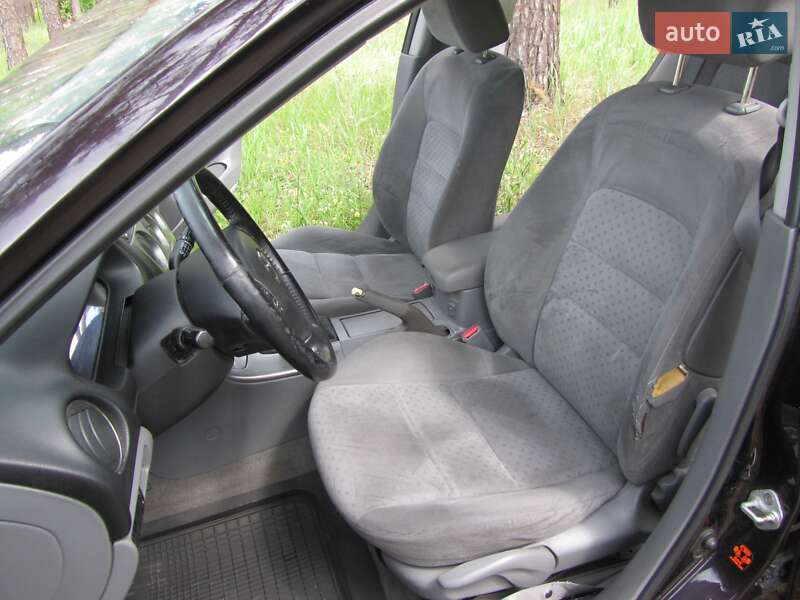 Седан Mazda 6 2005 в Киеве