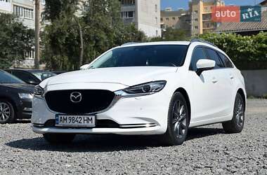 Mazda 6  2020