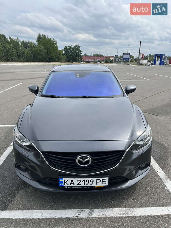 Седан Mazda 6 2014 в Киеве