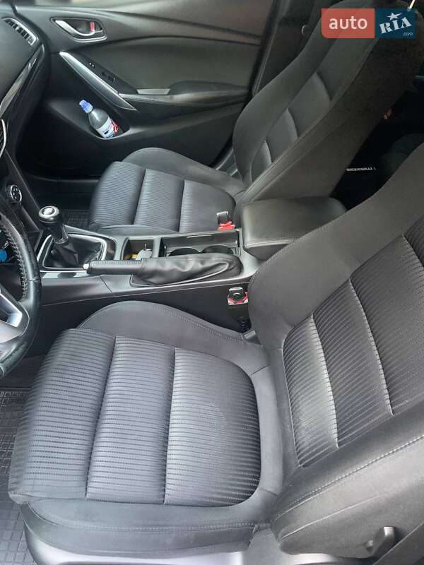 Седан Mazda 6 2013 в Дніпрі