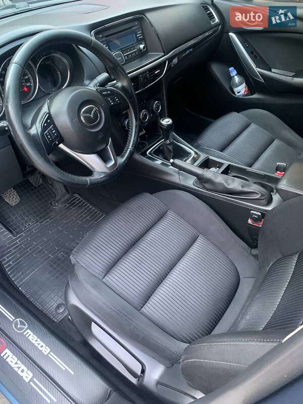 Седан Mazda 6 2013 в Дніпрі