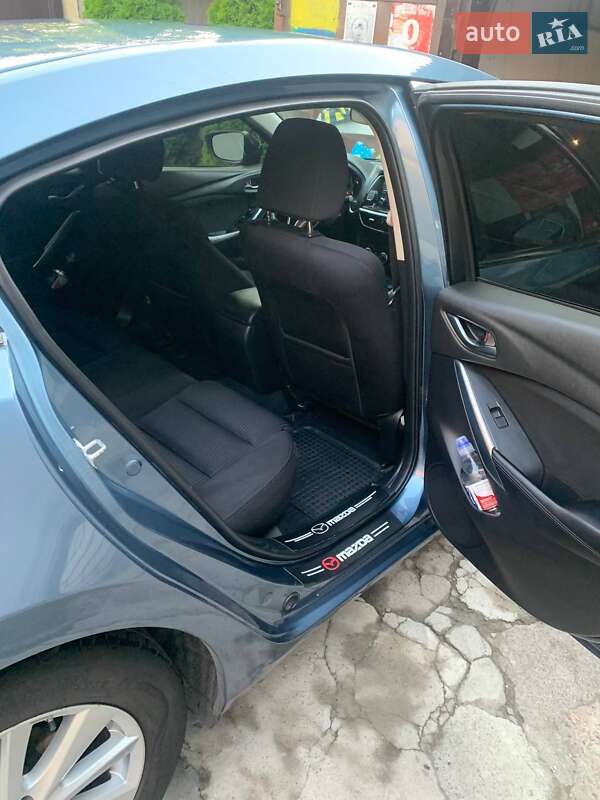 Седан Mazda 6 2013 в Дніпрі